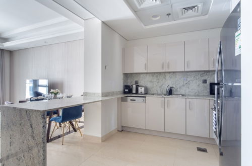 Photo 8 - Mesmerizing 1BR Apartment in Grand Downtown Dubai