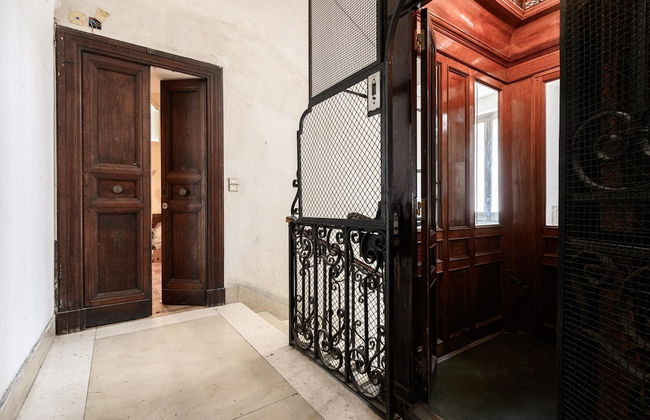 Viale Calascione 7 in Napoli - Photo 1