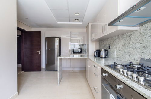 Photo 14 - Modern Luxury Living in This 3BR Apt in Downtown Dubai