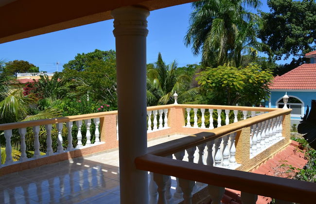 Apartments with Balcony in the Villa, Pool - Foto 9