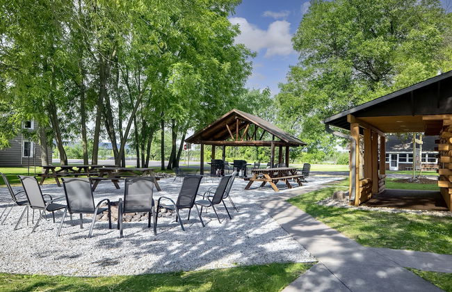Big River Escape Riverside Cabins - Foto 59