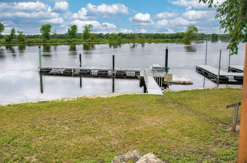 Photo 73 - Big River Escape Riverside Cabins