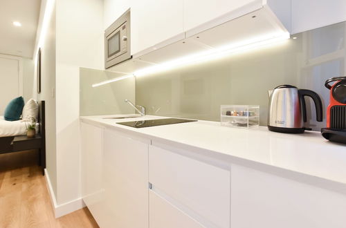 Photo 32 - Earls Court East Serviced Apartments by Concept Apartments