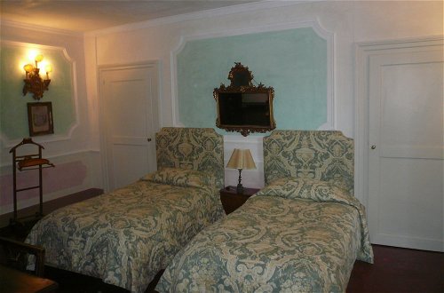 Photo 10 - Luxurious Palazzo in Venice in the Rialto Area With Housekeepercook