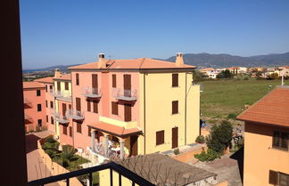 Photo 3 - Modern 1 bed Apartment Sleep 3 sea View Only 700mt From sea