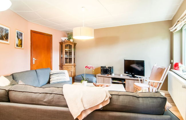Tranquil Holiday Home With Private Garden - Foto 17