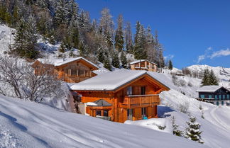 Photo 2 - Chalet Belle Roche Recently Renovated Jacuzzi