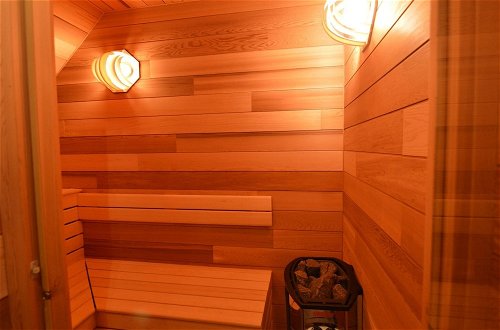 Photo 24 - Enticing Holiday Home in Malmedy With Sauna