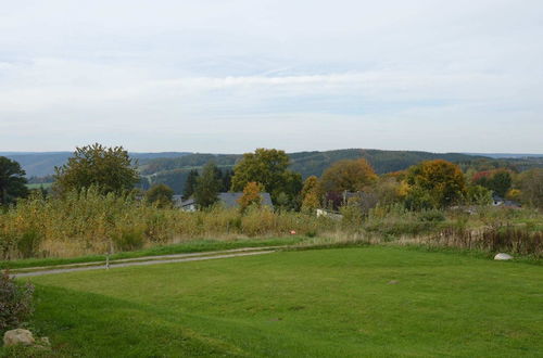 Foto 33 - Enticing Holiday Home in Malmedy With Sauna