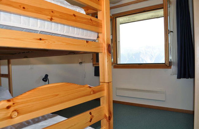 Capricorn EG - Foto 2