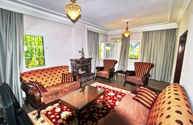 Villa Center - Photo 11