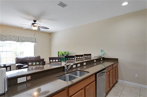 Photo 10 - 4BR Townhome Paradise Palms by SHV-8978