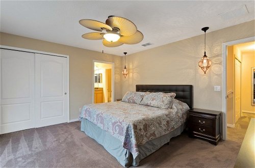 Photo 6 - 4BR Townhome Paradise Palms by SHV-8978