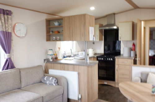 Foto 14 - Luxury 2 Bedroom Caravan at Mersea Island Holiday