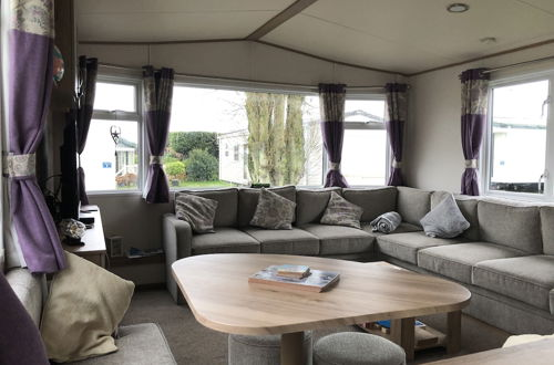 Foto 16 - Luxury 2 Bedroom Caravan at Mersea Island Holiday