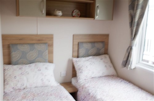 Foto 2 - Luxury 2 Bedroom Caravan at Mersea Island Holiday