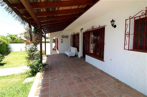 Photo 12 - Villa Maria. Barbacoa piscina y jardín