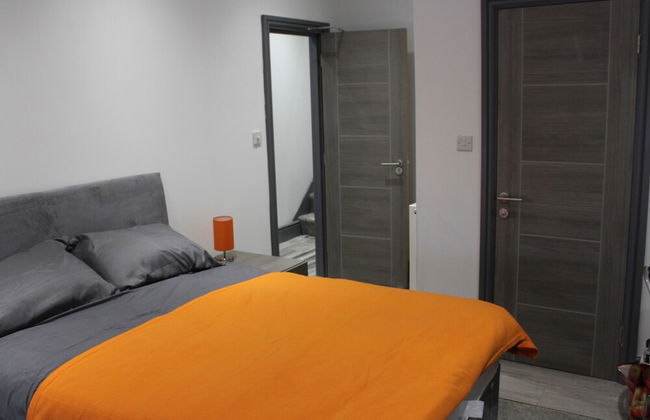 Townhouse @ 282 Walthall Street Crewe - Foto 2