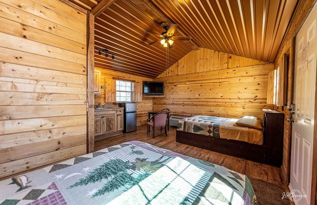 Elite Cabins and RV Park - Foto 22