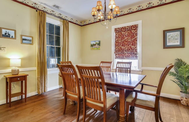 Calico Cottage - Photo 14