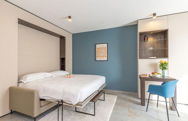 Icon H 404 Suite Micro Living - Photo 7
