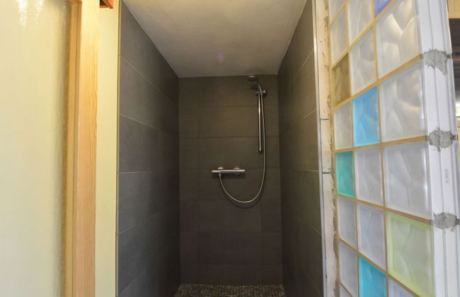 Apartment in Liege With Sauna & Hot Tub - Foto 20