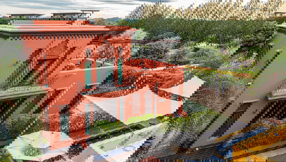 Primary image