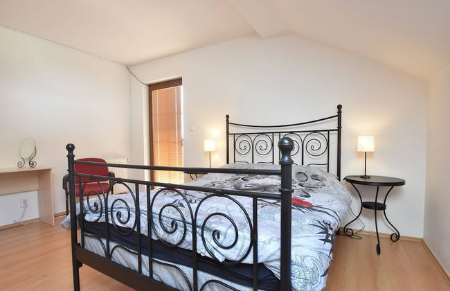 Villa by Lake & Slopes - Foto 10