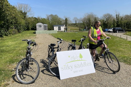 Photo 14 - Beds of Silk Luxury Glamping