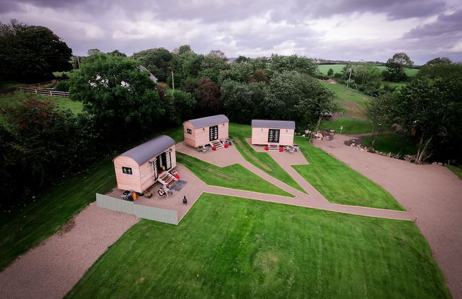 Beds of Silk Luxury Glamping - Photo 26