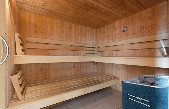 Quiet Villa with Hot Tub & Sauna - Foto 21