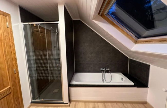 Quiet Villa with Hot Tub & Sauna - Foto 19