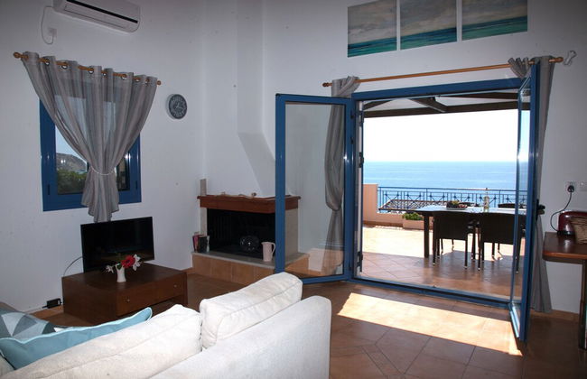 Beach Front Villa with Private 50m Path to Secluded Beach - Photo 6