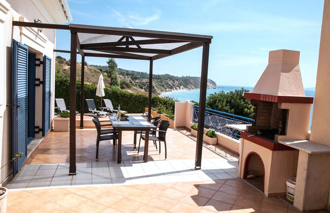 Beach Front Villa with Private 50m Path to Secluded Beach - Photo 28