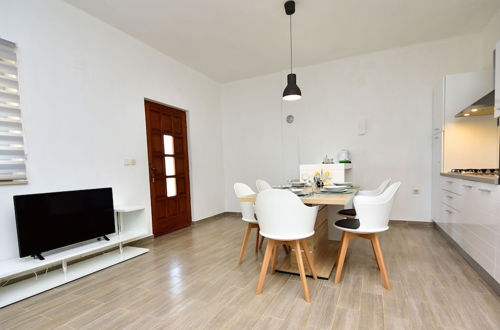 Photo 6 - Lovely Apartment in Krusevo With Barbecue