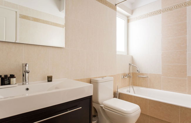UPSTREET Superb & Comfy 2 BD Apt-Marousi - Foto 22