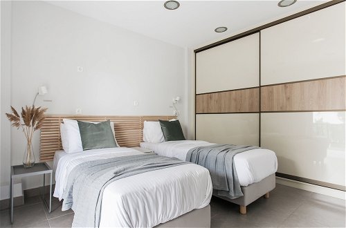 Foto 2 - UPSTREET Modernized & Spacious 2BD Apartment in Chalandri