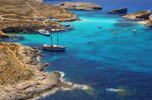 Foto 24 - Seashells Penthouse Hot Tub Seaview by Getaways Malta