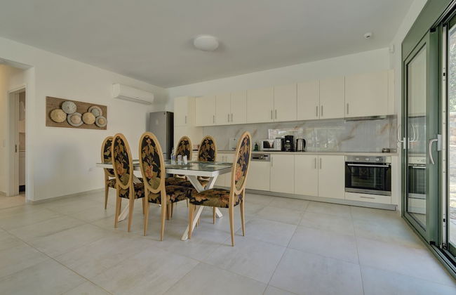 Ouzo Stone House 2, with private pool - Foto 13