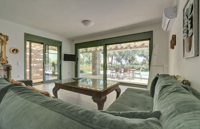 Ouzo Stone House 2, with private pool - Foto 18