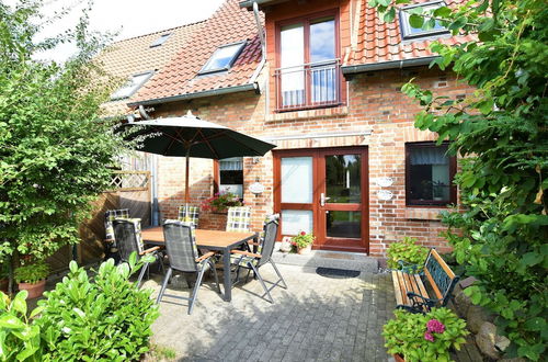 Photo 1 - Fabulous Holiday Home in Thorstorf near Sea