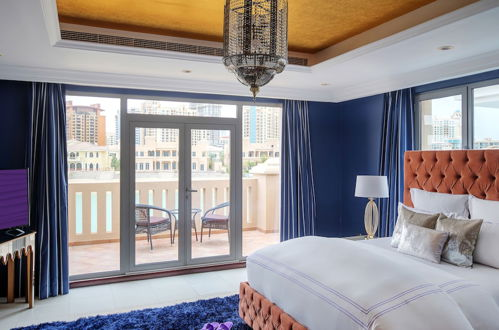 Photo 32 - Dream Inn Dubai-Palm Island Retreat Villa
