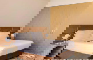 Foto 13 - Sonder by Marriott Bonvoy JBR The Walk Apartments