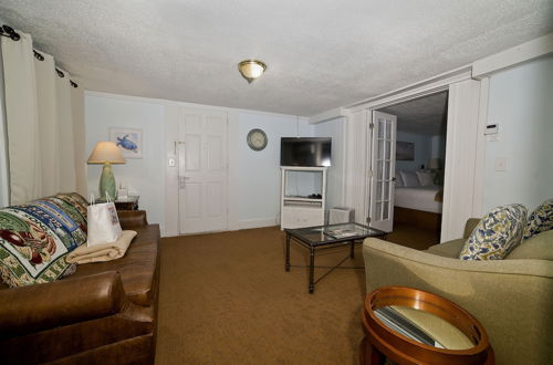 Foto 30 - Georgianne Inn & Suites