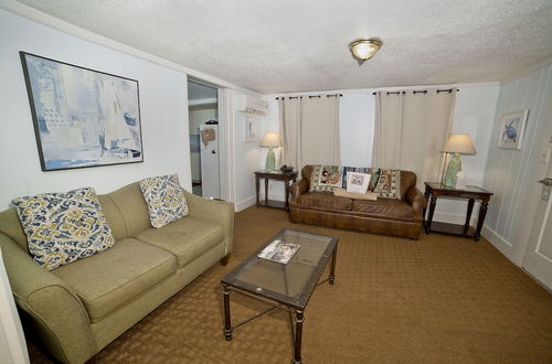 Photo 31 - Georgianne Inn & Suites