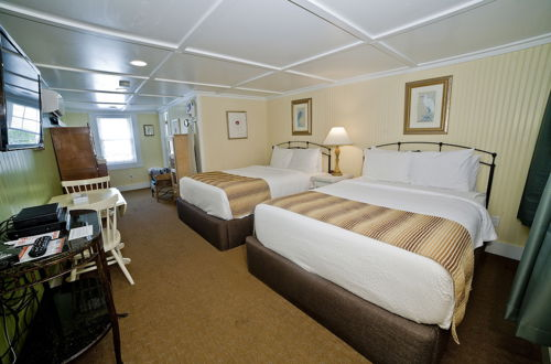 Foto 3 - Georgianne Inn & Suites