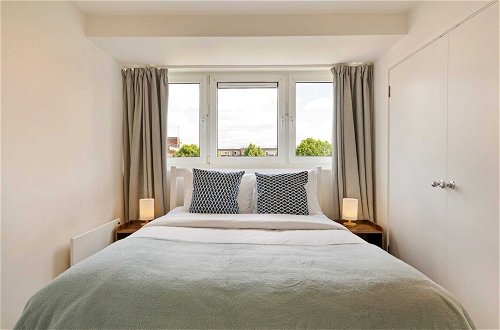 Foto 6 - Stunning 1 Bedroom Apartment in Battersea