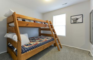 Photo 3 - Western Comfort