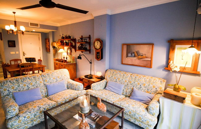 Suitur beachfront duplex with pool and sea views - Foto 21