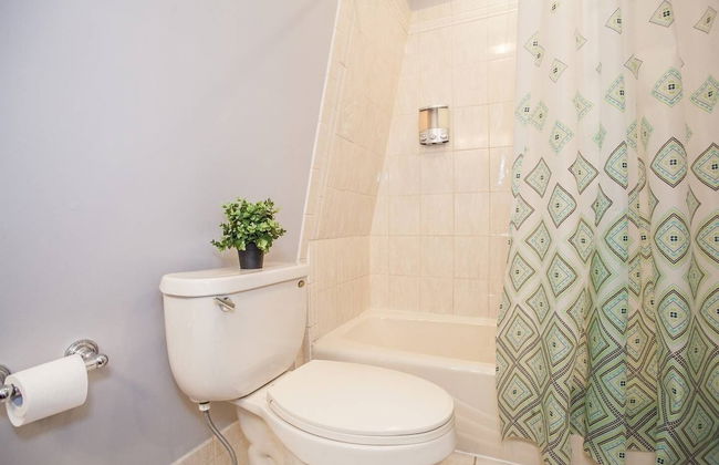 Central Boston 5 Bed 2 Bath North End-sleeps 10 - Photo 26